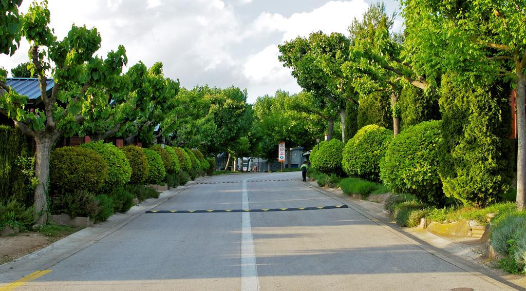 Bungalows - Camping El Solsones Solsona Exterior photo