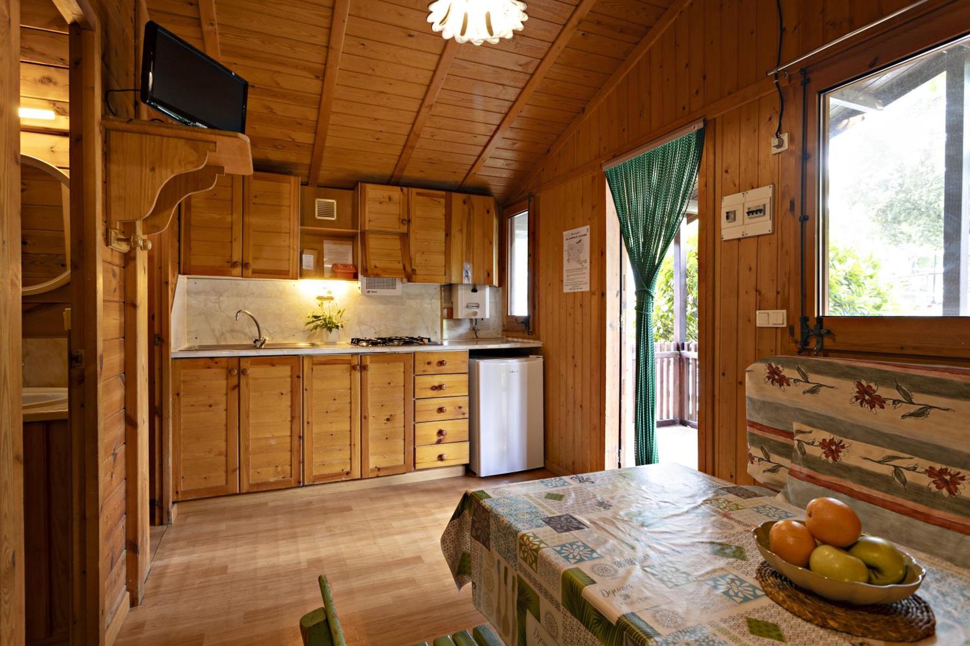Bungalows - Camping El Solsones Solsona Exterior photo